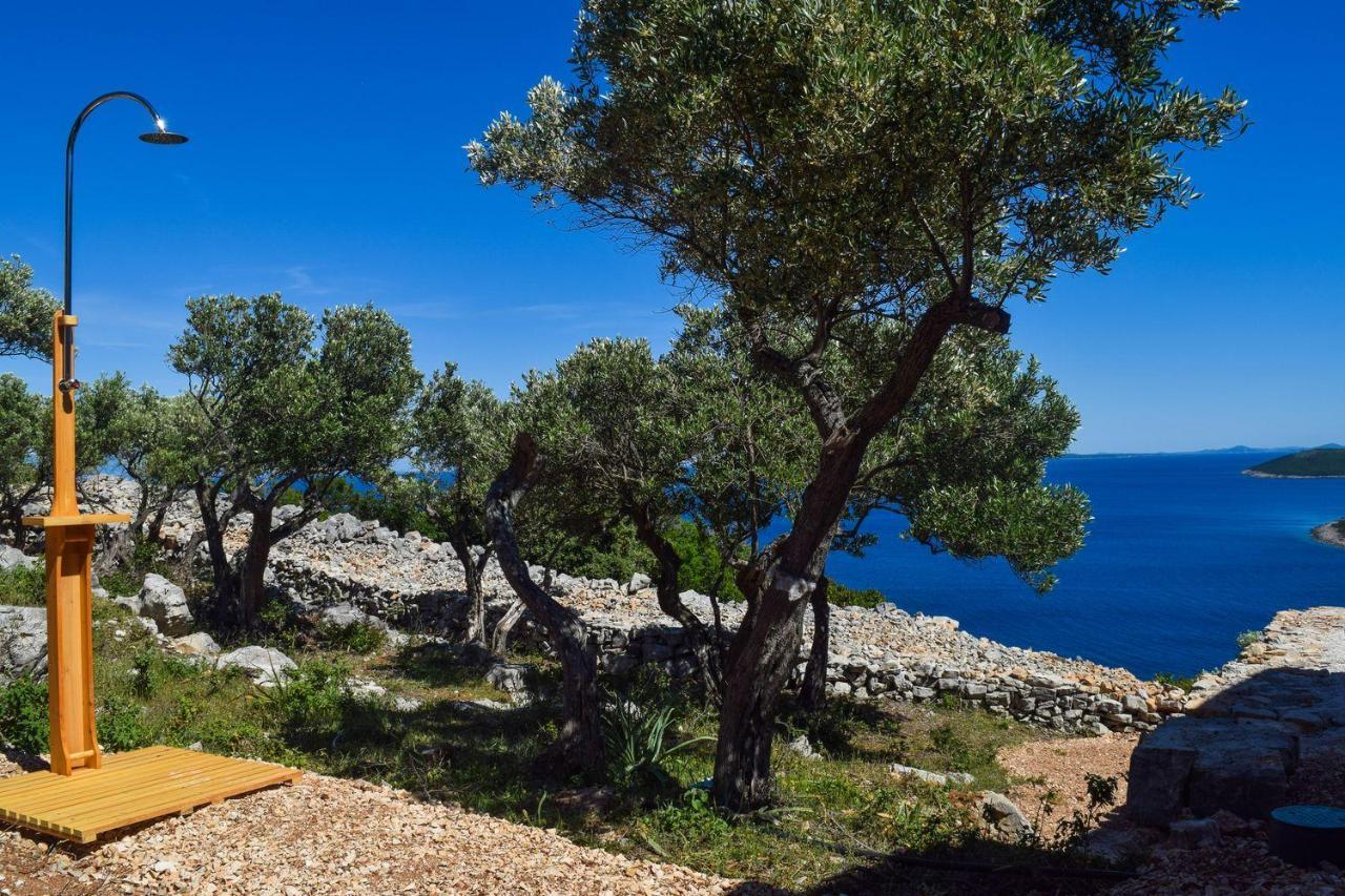 Glamping Tents And Mobile Homes Trasorka Veli Lošinj Buitenkant foto