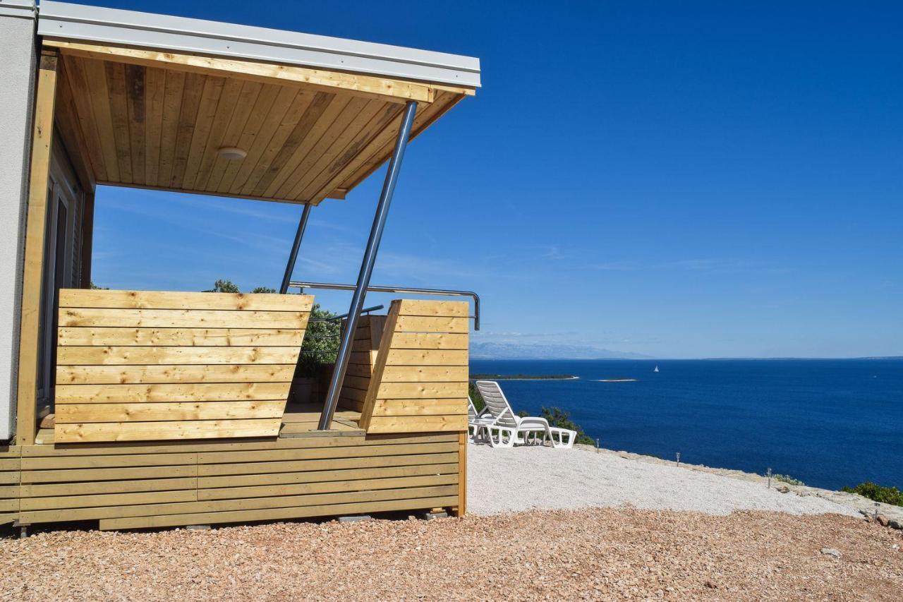 Glamping Tents And Mobile Homes Trasorka Veli Lošinj Buitenkant foto